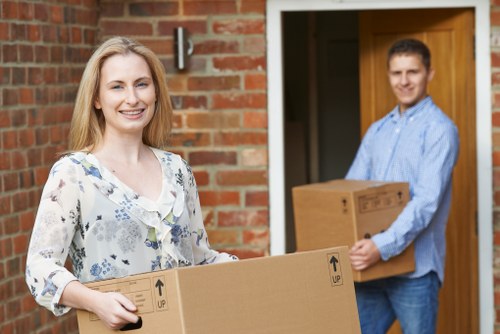 Organised short-term storage facility in Canarywharf with convenient access