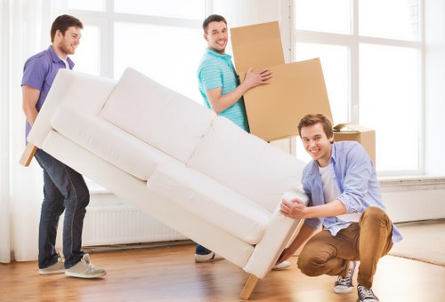 Flexible student storage in Canary Wharf for term breaks and moves