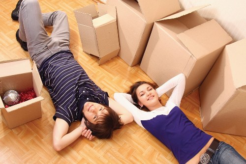 Secure storage and transport options for Canary Wharf removals
