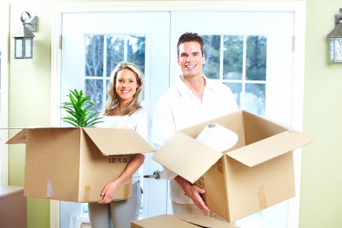 Convenient storage facility near Canary Wharf transport links